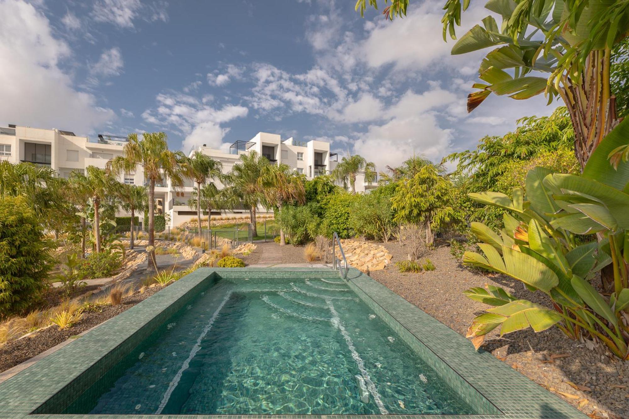 Apartment Laura Residence Bali Аликанте Экстерьер фото