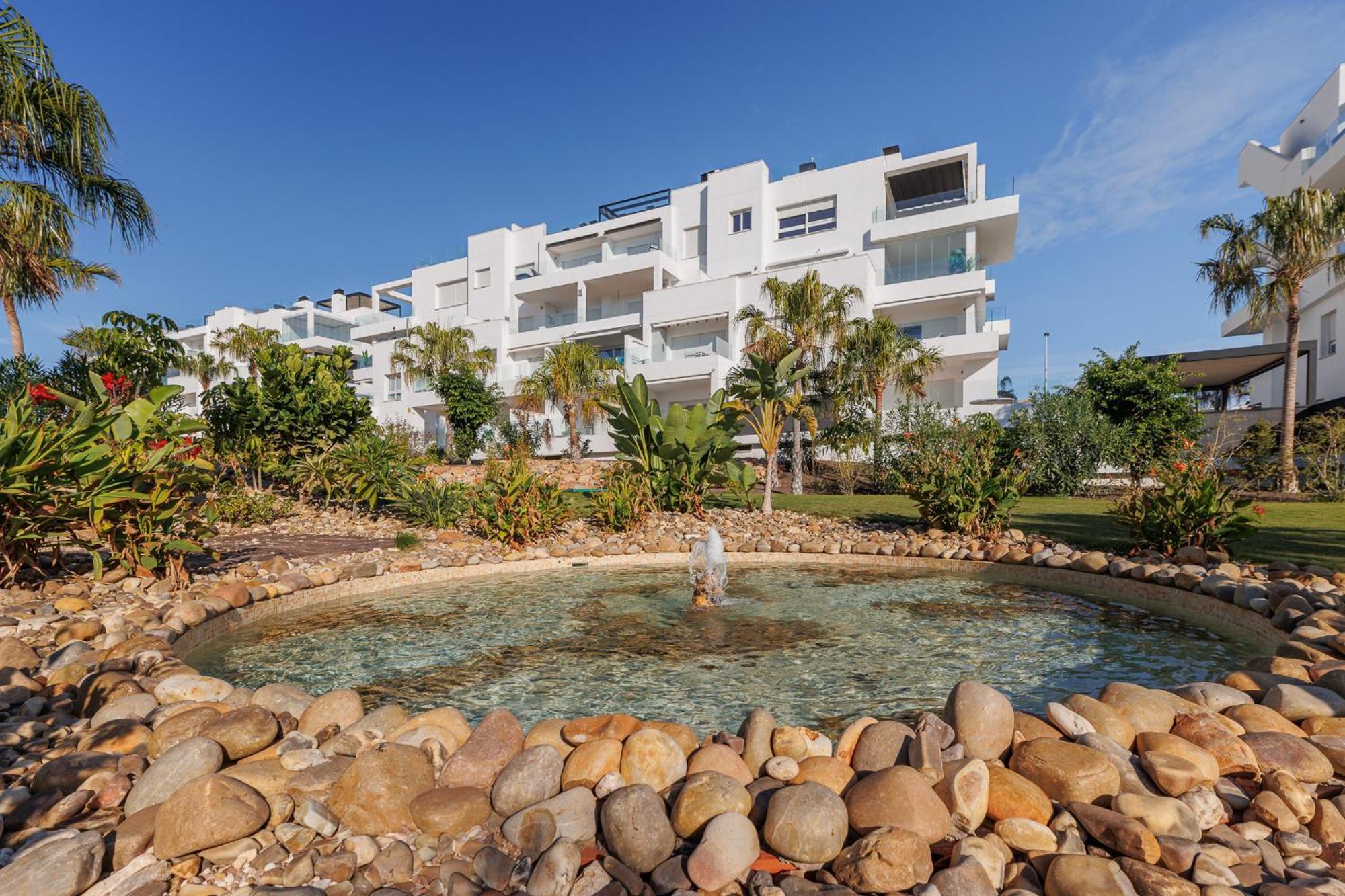 Apartment Laura Residence Bali Аликанте Экстерьер фото