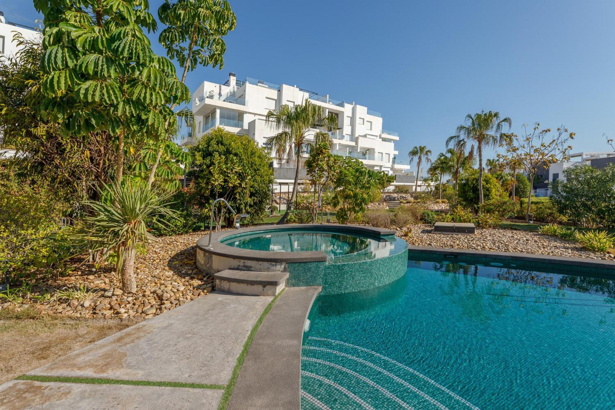 Apartment Laura Residence Bali Аликанте Экстерьер фото